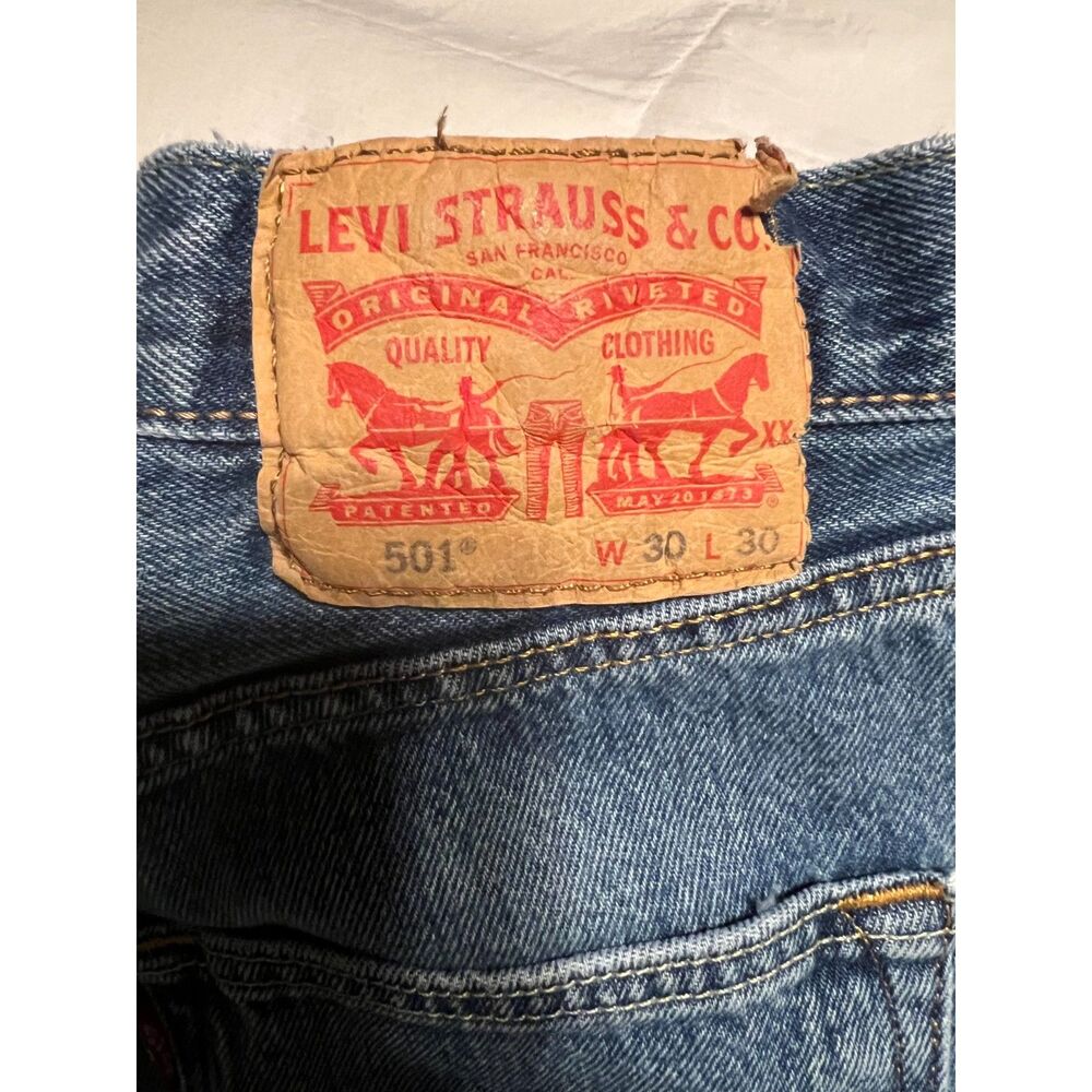 Levi 501 Jeans Medium Wash